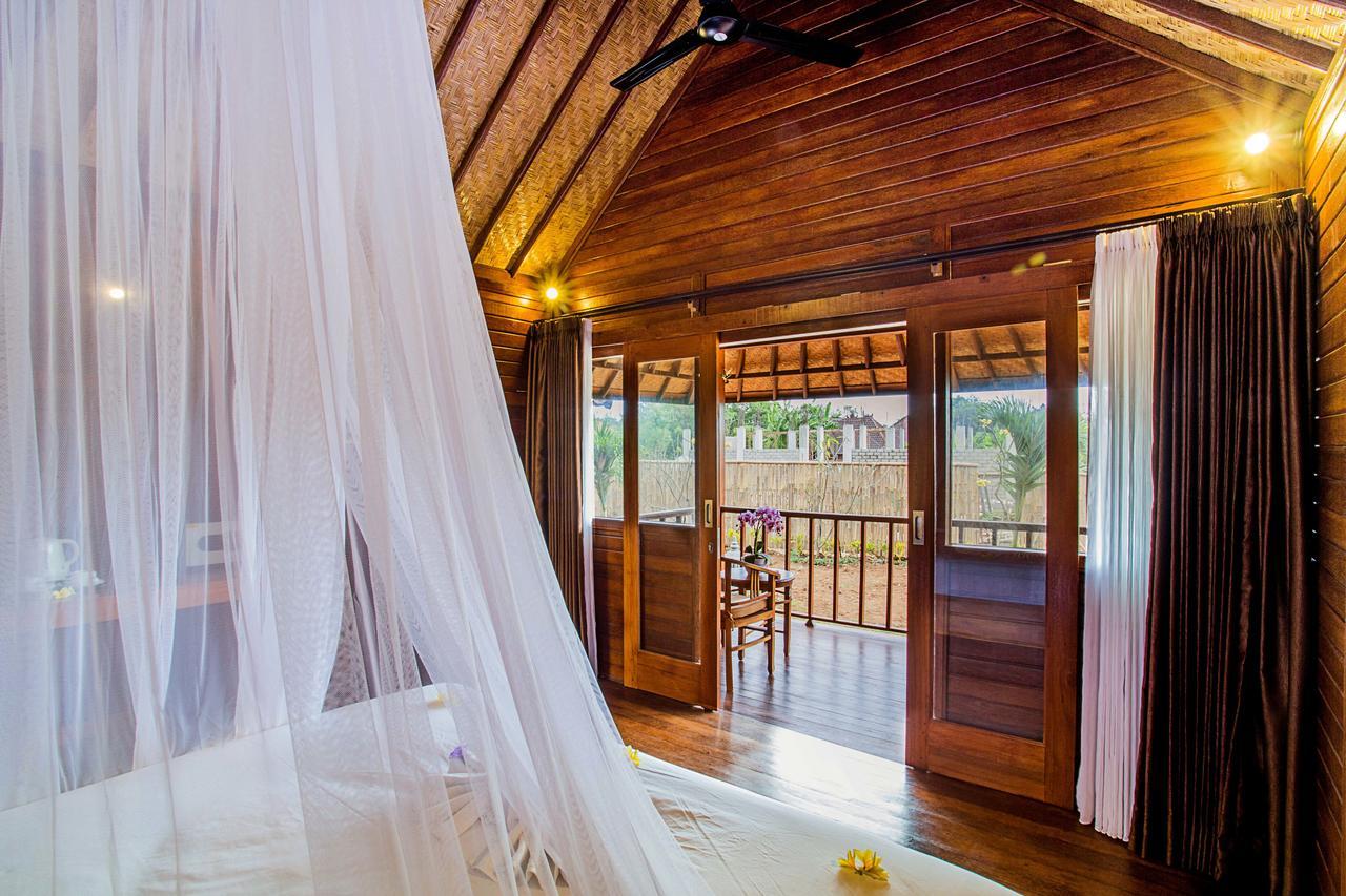 Samanta Huts Hotel Нуса Лембонган Екстериор снимка